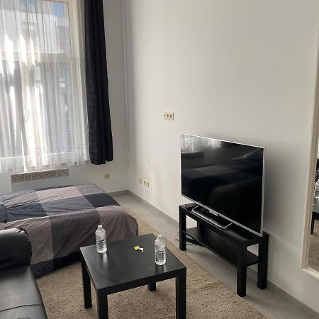 Appartement Bruxelles Centre Constitution 外观 照片